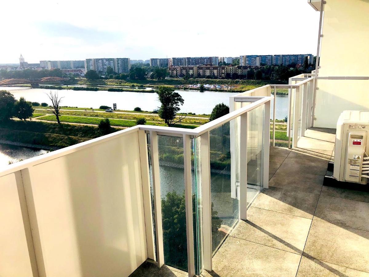 Apartament Z Tarasem I Widokiem Na Odre Breslau Exterior foto